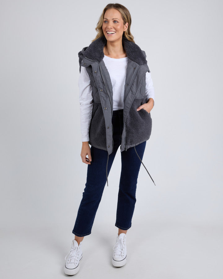 ALASKA QUILTED VEST - Charcoal