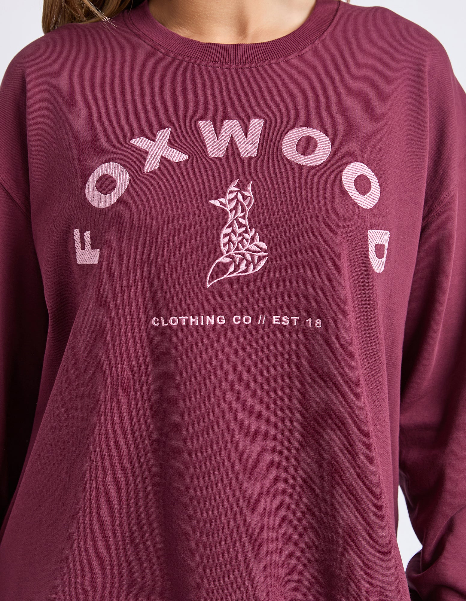Effortless Contrast Crew