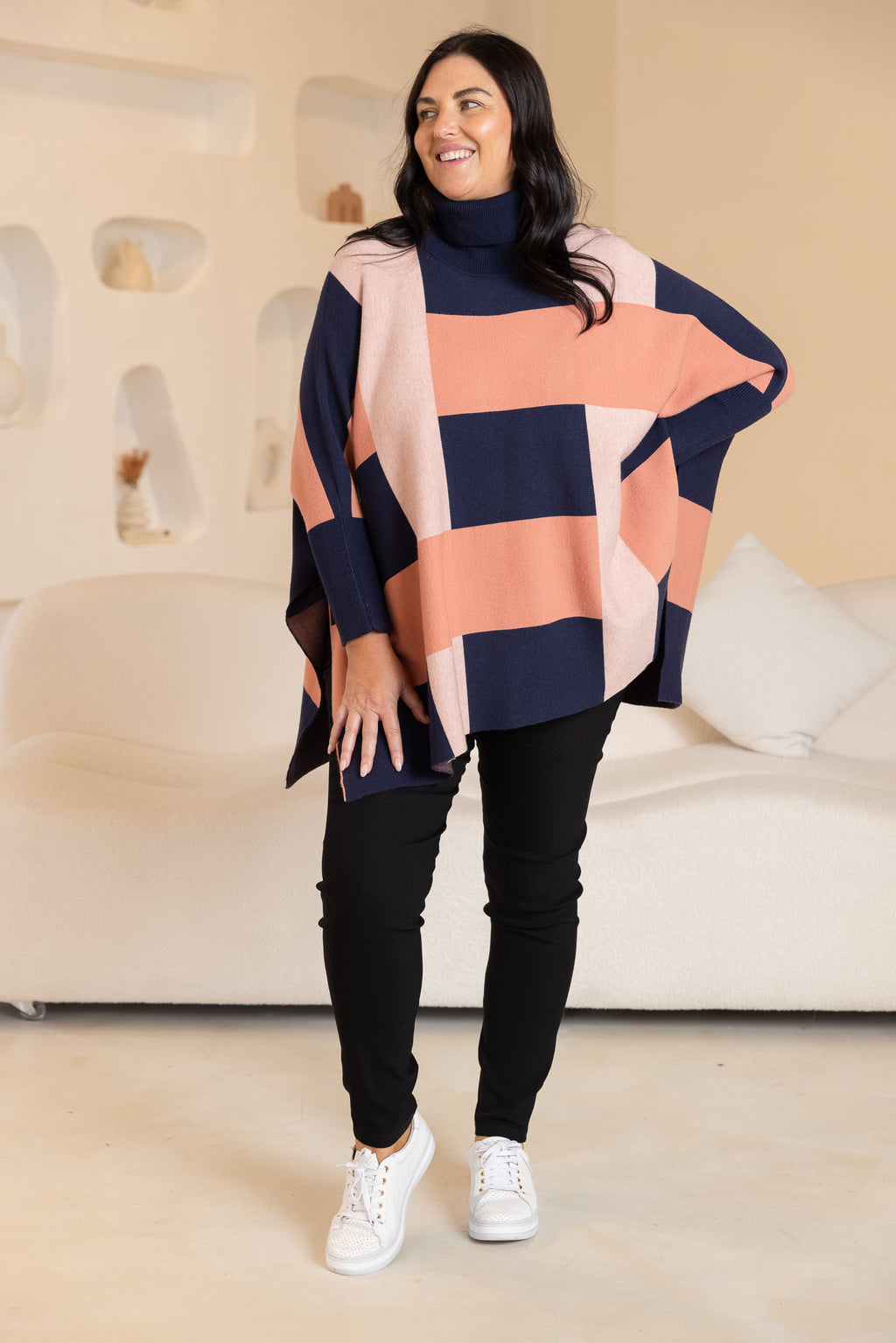 AMBER KNIT PULLOVER - Navy/Peach