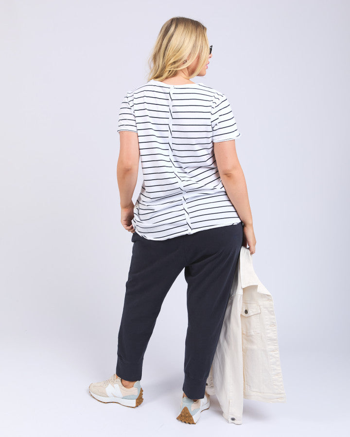 PIMA VEE TEE - White/Navy Stripe