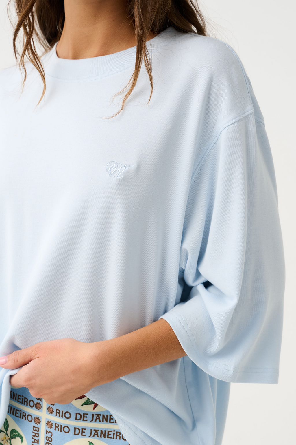 SOLANA TEE - Ice Blue