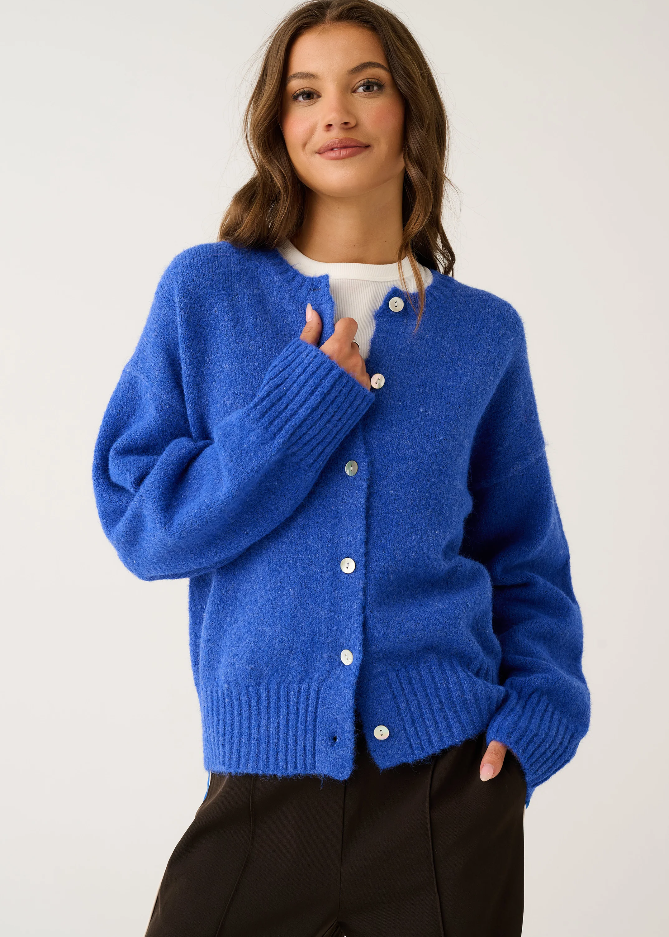 Aurora Cardi