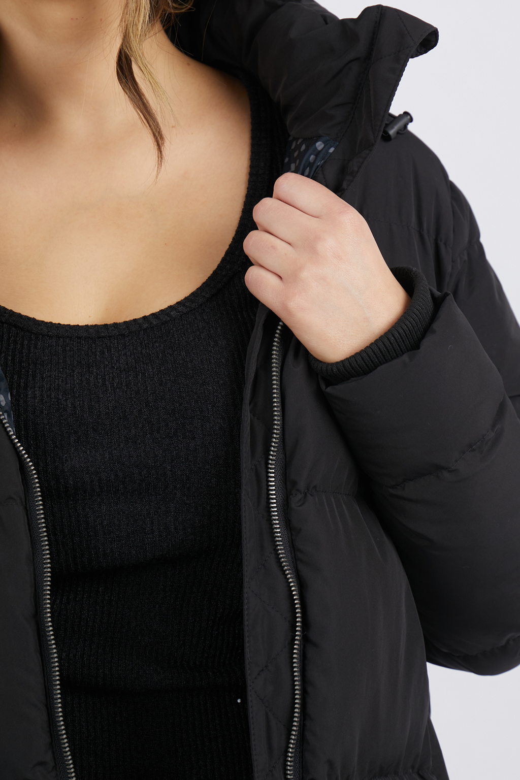 CAMILLA PUFFER - Black