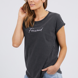 SIGNATURE TEE - Black