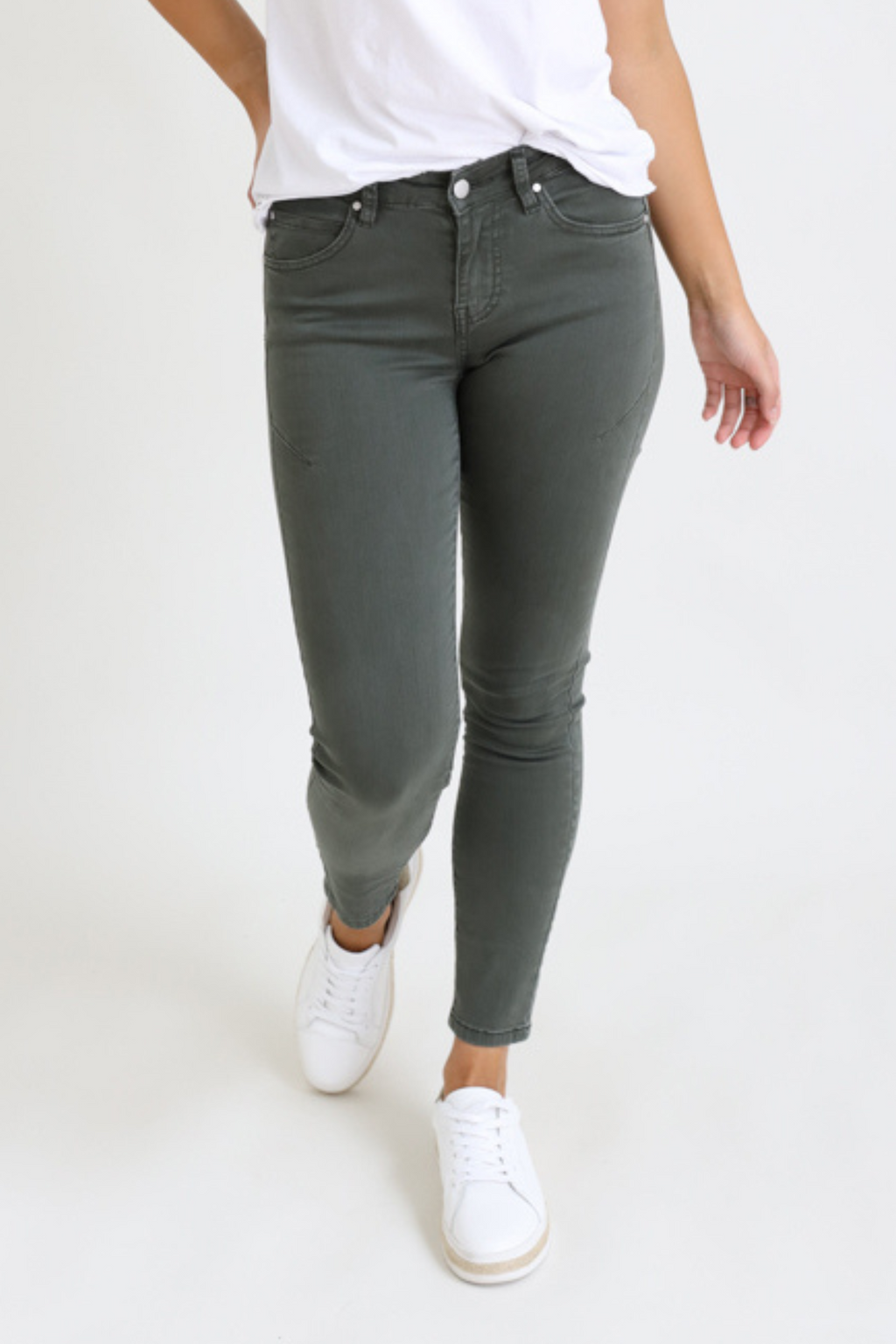 Sheri Slim Jeans - Hazelwood Tan | NYDJ