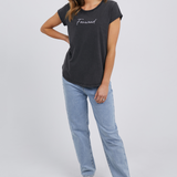 SIGNATURE TEE - Black