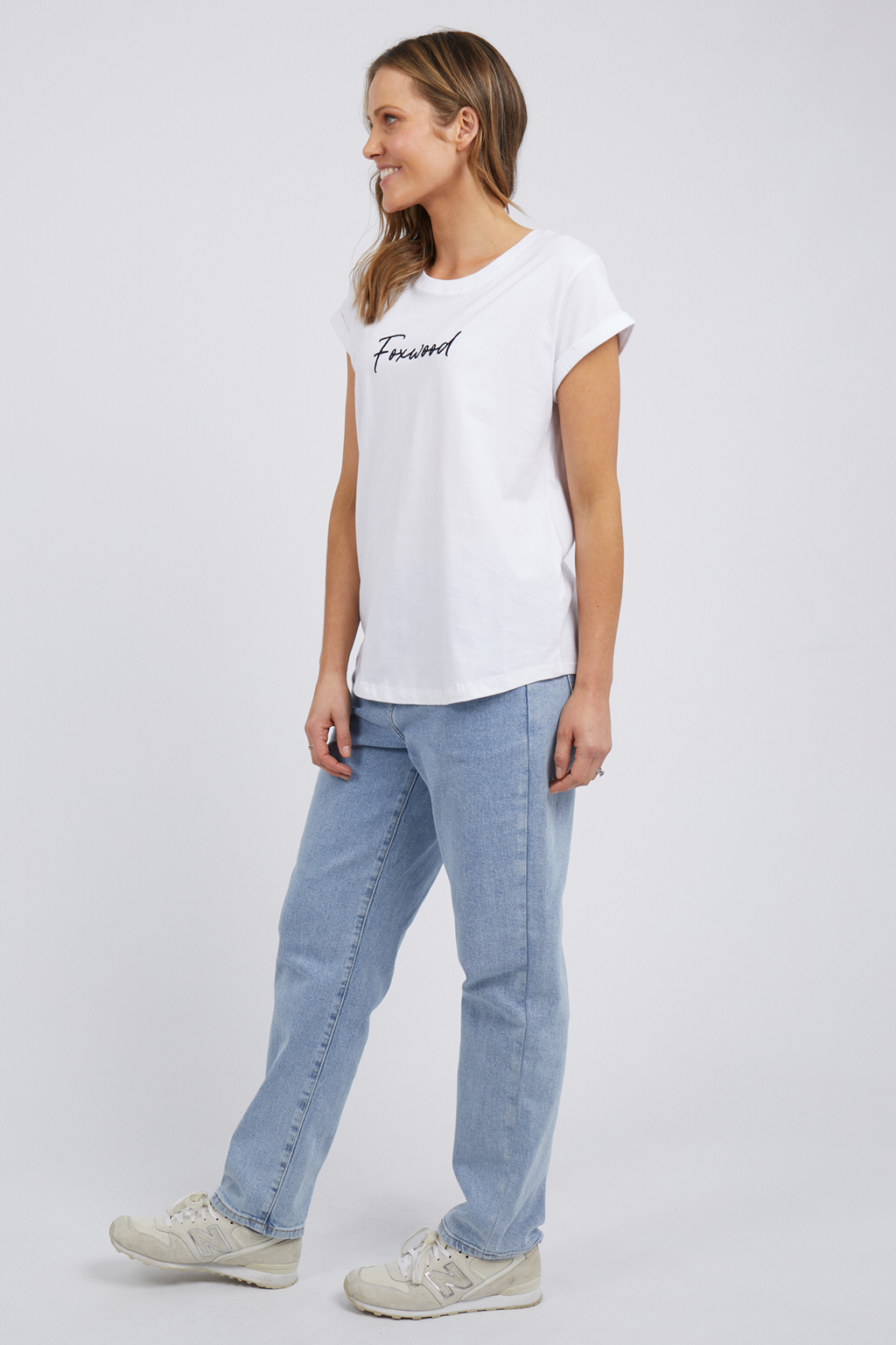 SIGNATURE TEE - White