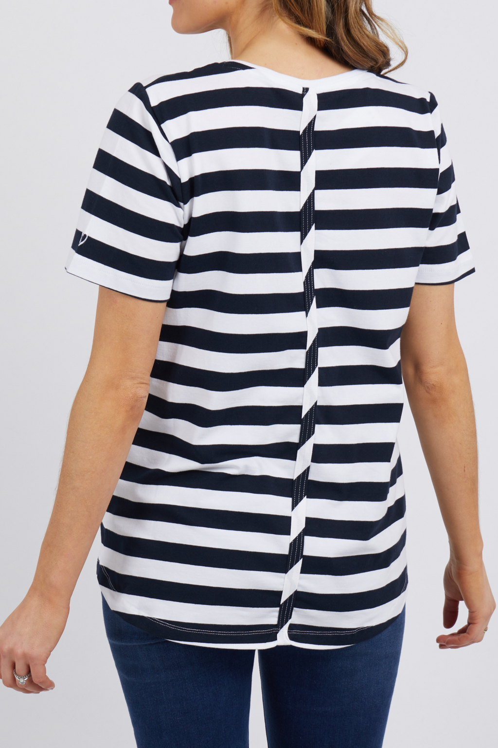 FORTUNE STRIPE VEE TEE - Navy and White Stripe