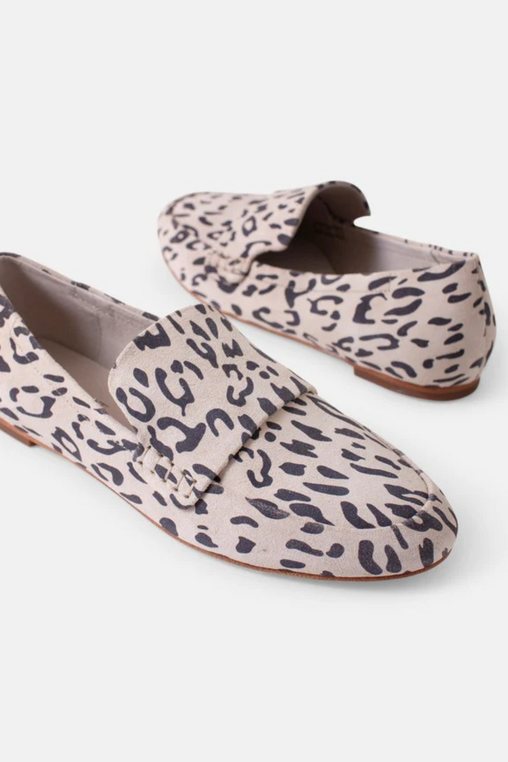 DUTCH LEATHER LOAFER - Vanilla Leopard Suede